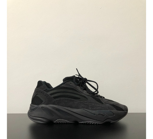 Yeezy Boost 700 V2 Vanta