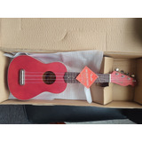 Ukelele Fender Venice Soprano Cherry