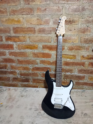 Guitarra Eléctrica Yamaha 112 J 