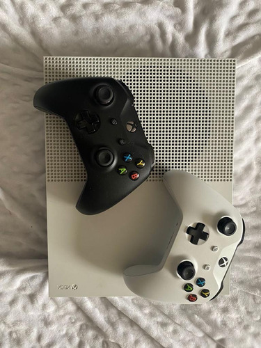 Microsoft Xbox One S 1tb All-digital Edition Color  Blanco,