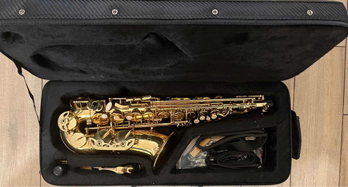 Saxofón Alto As650 Conn