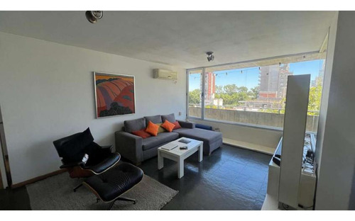 Departamento En Venta Piso Exclusivo De Tres Dormitorios Con Cochera Barrio Pichincha - Imagen 3