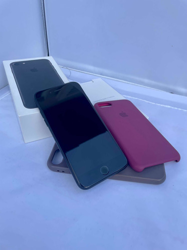 iPhone 7 128gb + 2 Capinhas