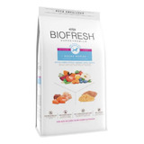 Biofresh Super Premium Light Raza Med (10.1kg)