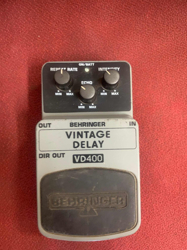 Pedal De Efeito Behringer Vintage Delay Vd400 Menor Preço