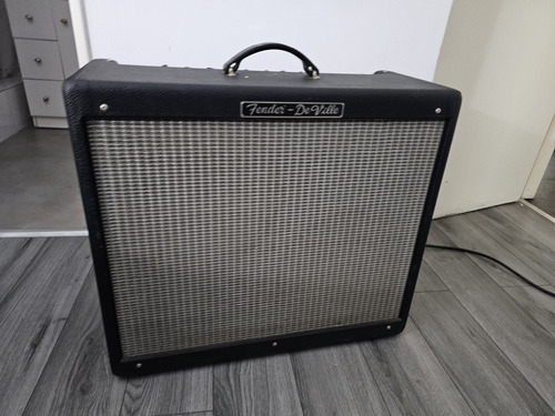 Amplificador Valvular Guitarra Fender Hot Rod Deville 212