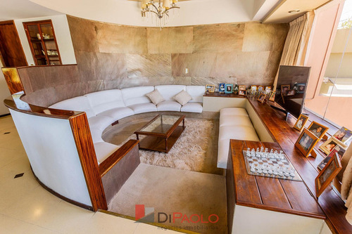 Venta · Casa En Haedo · 5 Ambientes · Cochera · Patio - Imagen 3