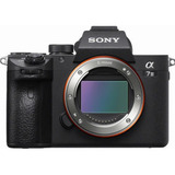 Cámara Profesional Sony A7 Iii Fullframe 35mm - Ilce-7m3