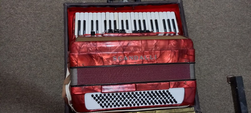 Acordeon Scandalli 