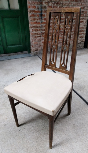 1 Silla De Comedor De Madera Asiento Tapizado Buen Estado