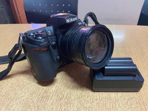 Nikon D200 Con Batería Y Cargador