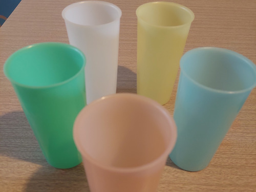 5 Vasos Tupperware Colores Sin Tapa