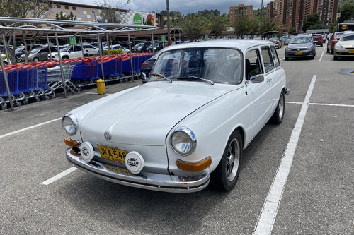 Volkswagen Variant 