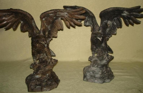 Estatua En Forma De Aguila En Petit Bronce Toda Metal!! $c/u