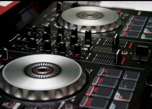 Controladora Pioneer Ddj Sb2(sem O Case)