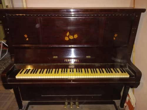 Piano Alemán