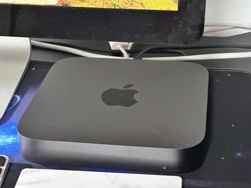 Mac Mini 2018 Negro