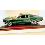 Miniatura Mustang Bullit Steve Mc Queen 1967 1:18 Autoart 