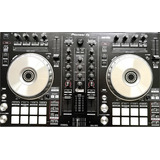 Controlador Dj Pioneer Ddj-sr2 Negro De 2 Canales 100v/240v