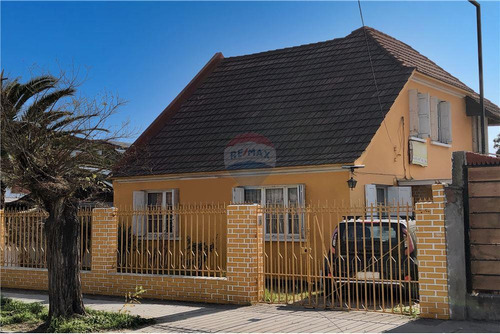 Excelente Casa Con Gran Terreno!!!