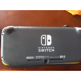 Vendo Nintendo Switch Lite, En Muy Buen Estado.