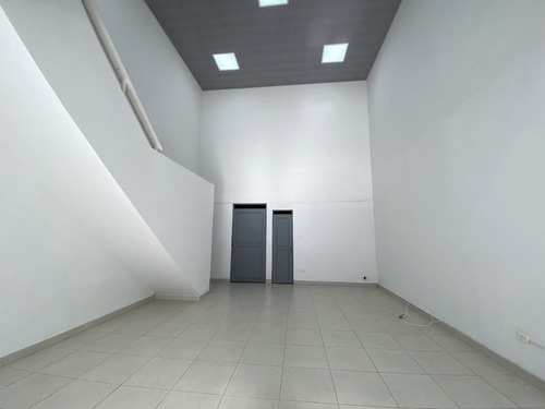 Local Comercial No. 3. Barrio Centro - Imagen 4