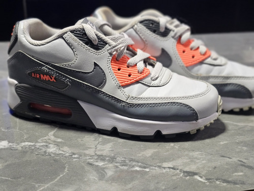 Zapatillas Nike Air Max 90 adidas 