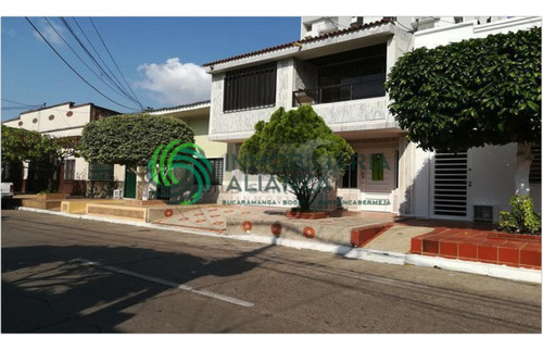 Casa En Venta En Barrancabermeja. Cod V60711