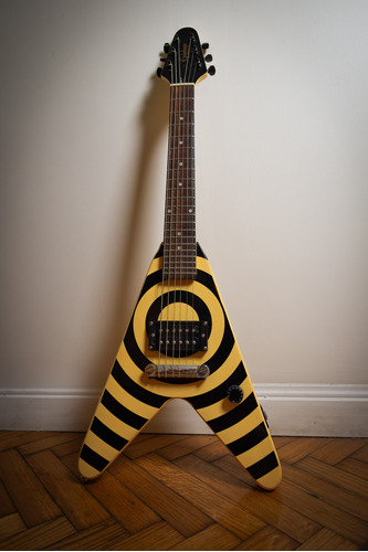 EpiPhone Vee Wee 