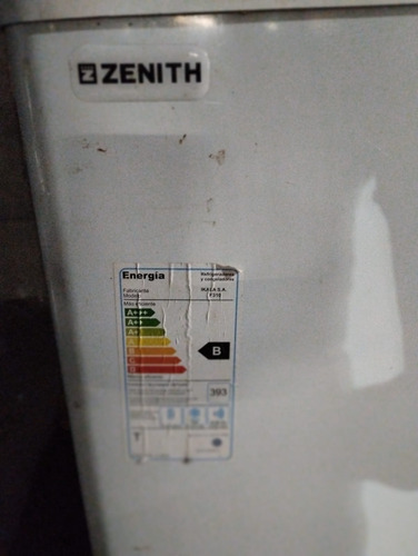 Frezzer Horizontal Zenith 305 Litros