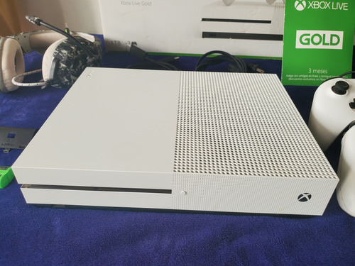 Xbox One S 1tb + 11 Accesorios 