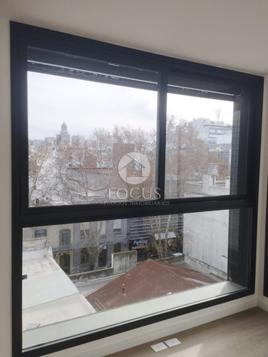 Venta Apartamento Con Renta 1 Dormitorio Y Terraza En Centro - Imagen 4