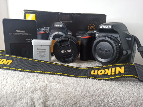 Camara Fotográfica Nikon D3500