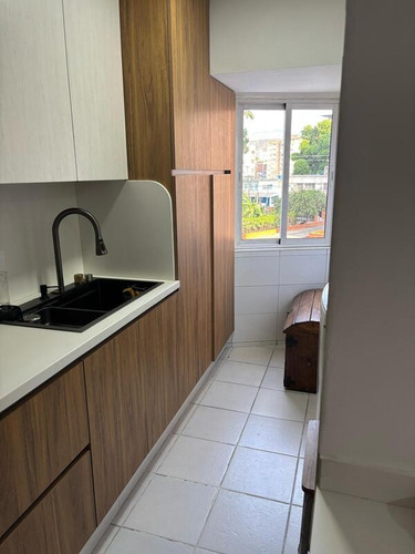Apartamwento En Venta Conjunto Residencial Las Americas, Callejon Prebol Valencia. St - Imagen 2