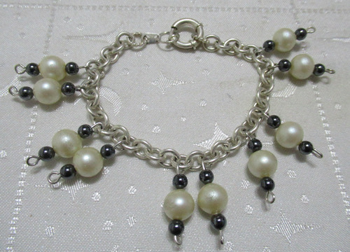 Pulsera Plata 900 Dijes Perlas Blancas Hematite 17 Cm