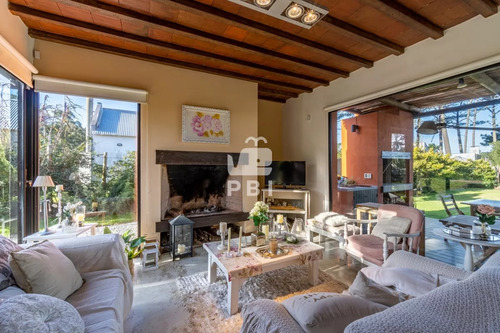 Casa En Venta Tio Tom 2 Dormitorios - Ref : Pbi382 - Imagen 4