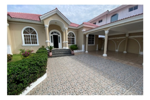 Casa De Oportunidad En Urbanización Isla Sol # 13 $570000 - Imagen 3
