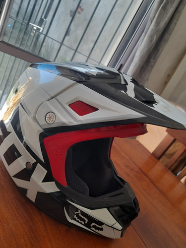 Casco Fox V2