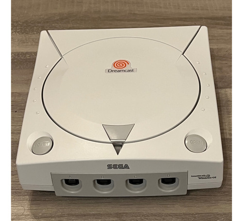 Sega Dreamcast Consola Y 2 Controles, Excelente Estado.
