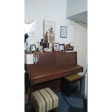 Piano Vertical Con Banqueta. Fischer