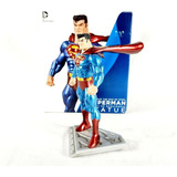 Superman Estatua 7,5. Pulgadas De Dc Collectibles
