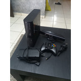 Consola Xbox 360 E Con Kinect Y Un Control 