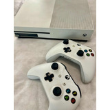Videogame Xbox One S 500gb Standard - Carregador E Cabo Hdmi Inclusos