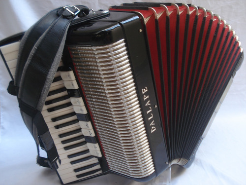 Acordeon 120 Baixos Dallapé Duplo Cassoto (não Scandalli)