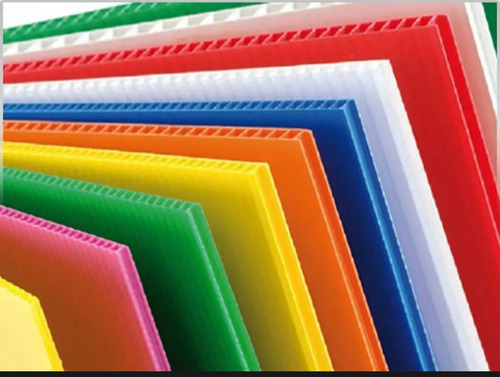 Coroplast De Colores 4mm Con 2 Laminas De 60 X 120 Cm.