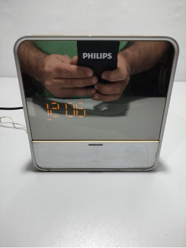 Radio Relógio Philips Docking Dc 190 System  iPod iPhone 