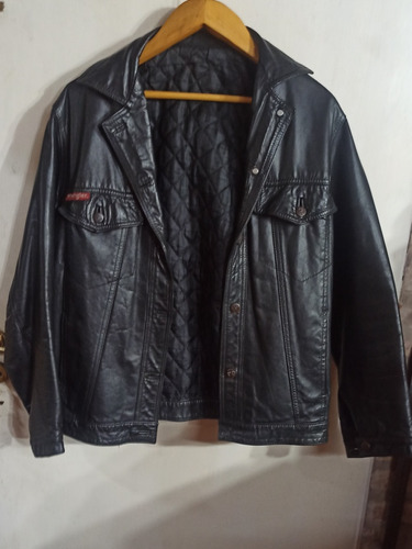 Campera Cuero Wrangler Negra Vintage Corta Matelasse Adentro