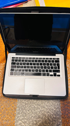 Macbook Pro Con Mejoras Y Accesorios