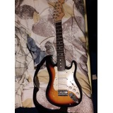 Guitarra Mini Stratocaster Midland Y Amplificador Fender.