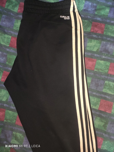 Pantalón adidas